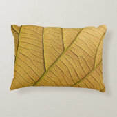 Golden yellow leaf pattern in the morning. アクセントクッション (裏面)