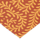 Golden Yellow Leafy Vine Pattern  テーブルクロス (アングル)