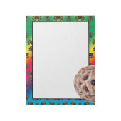 Goldendoodleカラフル犬の足のパターン ノートパッド (回転)