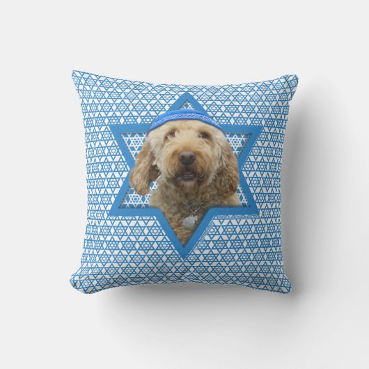 - GoldenDoodleハヌカーのダビデの星 クッション (正面)