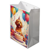 Goldendoodle Birthday Celebration ミディアムペーパーバッグ (裏面アングル)
