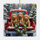 Goldendoodle Christmas Red Truck Holiday セラミックオーナメント (裏面)
