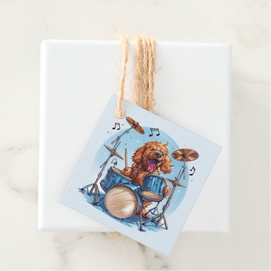 Goldendoodle Dog Playing Drums フェイバータグ (インサイチュ)