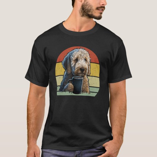 Goldendoodle Drinking Coffee  Dog And Coffee Tシャツ (正面)