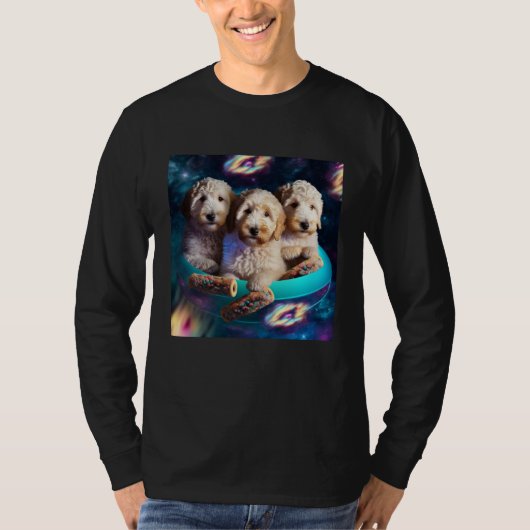 Goldendoodle In Space With Donuts Cute Doodle Boys Tシャツ (正面)