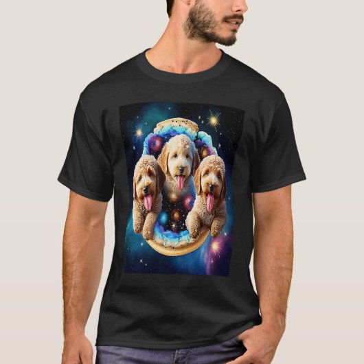 Goldendoodle In Space With Donuts Cute Doodle Boys Tシャツ (正面)