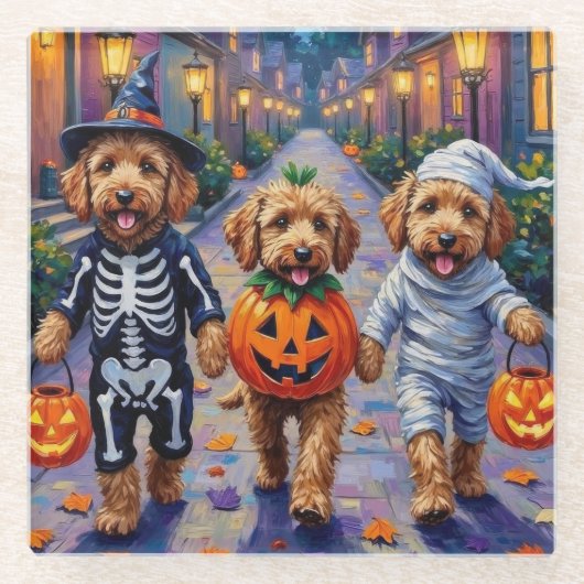 Goldendoodle Trick-or-Treating Halloween Costumes ガラスコースター (正面)