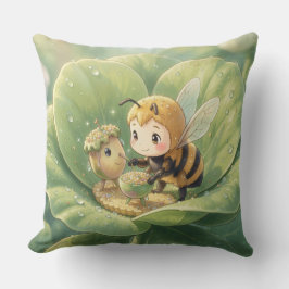 Goldene Hummel im Blütentanz.3 クッション