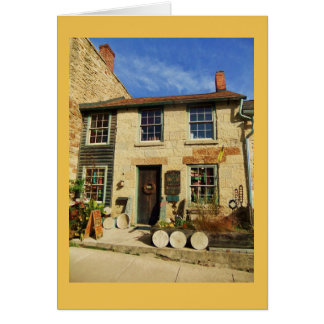 Goldenrodボーダーが付いている草原のカシのArticanの正面