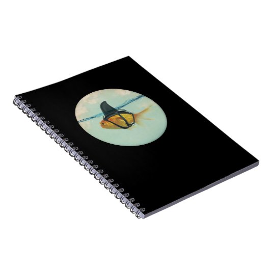 Goldfish with a Shark Fin ノートブック (右側)