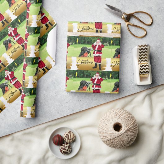 Golf Merry Christmas with Santa Claus on Green  ラッピングペーパー (クラフト)