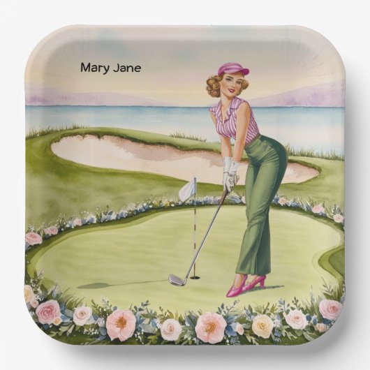 Golf Retro Golf Chic: Woman Golfer at the Green ペーパープレート (正面)