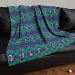 Golf Stitched Sweater Pattern Navy and Green フリースブランケット<br><div class="desc">Does your Dad love golf and blankets? A useful warm fleece blanket that's perfect to pop in his golf cart. Suitable for all golfing dads (and golfing moms too)</div>