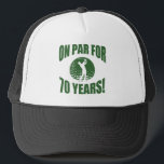Golfer's 70th Birthday キャップ<br><div class="desc">A unique birthday gift idea for dads,  brothers,  uncles,  or anyone who loves to play golf.</div>