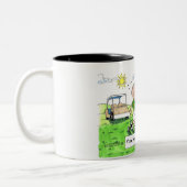 Golfing Friends – 男性と男性の漫画 ツートーンマグカップ (左)