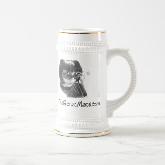 Gonzoのママが付いている汽笛の音ラグナット ビールジョッキ (右)