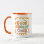 "Good Energy Only" 70s Style Typography マグカップ (左)