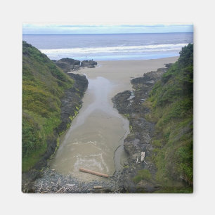 Good Fortune Cove、Cape Erputua、または マグネット