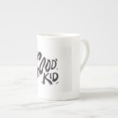 Good Kid Mug ボーンチャイナマグカップ (正面右)