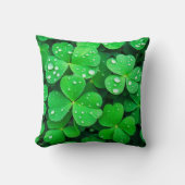 Good Luck Irish Four-Leaf Clovers クッション (正面)