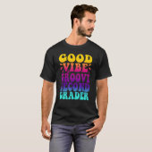 Good Vibe & Groovy 2年生、Schの初日 Tシャツ (正面フル)