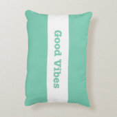 Good Vibesホワイトバンドデザイン(カスタマイズ可能な色) アクセントクッション (裏面(縦))