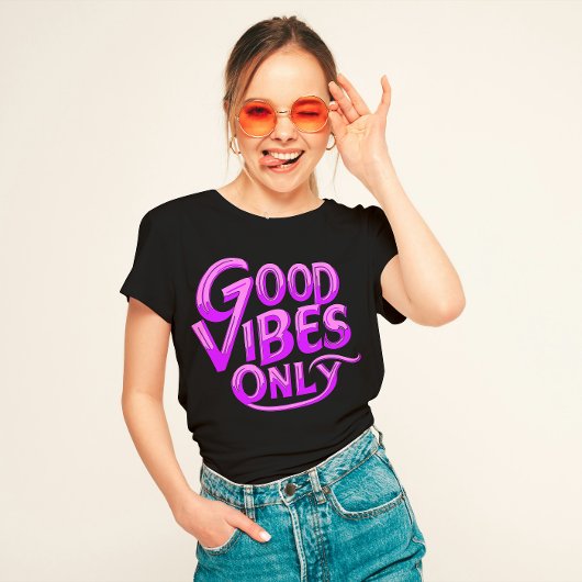 「Good Vibes Only」エネル前向きギー Tシャツ