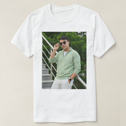 “Good Vibes Only”  “Stay Wild, Moon Child”  “Dream Tシャツ (デザイン正面)