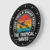 Good Vibes Summer Tropical Waves-64107 ラージ壁時計 (傾斜)
