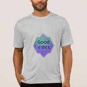 "Good Vibes" Text on Gradient Star Shape Tシャツ (正面)