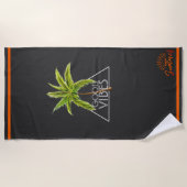 Good Vibes Triangleデザインwith Palm Tree ビーチタオル (正面)