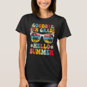 Goodbye 4th Grade Hello Summer Groovy Last Day Of  Tシャツ (正面)