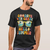 Goodbye 4th Grade Hello Summer Groovy Teacher Girl Tシャツ (正面)
