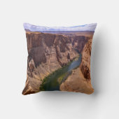 Gorgeous Grand Canyon And Colorado River Landscape クッション (裏面)
