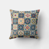 Gorgeous seamless pattern white colorful Moroccan, クッション (裏面)