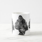 Gorilla Family Mug (ゴリラ家族のマグカップ）Gorilla Life コーヒーマグカップ (中央)