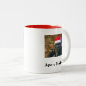 Gorilla Shenanigans:クリスマススタイル ツートーンマグカップ (正面右)