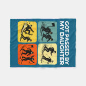 Got Ped By My Daughter Funny Retro Skiing  フリースブランケット (正面(横))