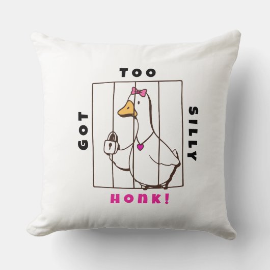 Got too Silly Funny Goose クッション (正面)