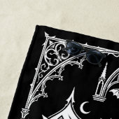 Goth on Holiday Gothic Typography Illustration ビーチタオル (インサイチュ)