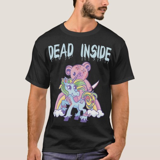 Goth Pastel Unicorn Bear Rainbow Creepy Dead insid Tシャツ (正面)