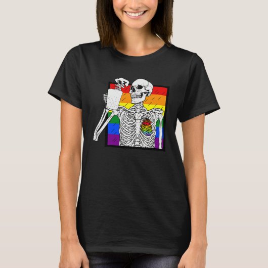 Goth Skeleton Coffee Gay Lesbian Pride Rainbow Hum Tシャツ (正面)