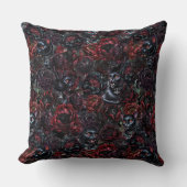 Gothic Black Cat & Dark Flowers Pattern クッション (正面)