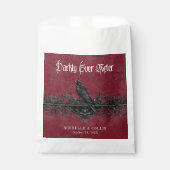Gothic Black Raven Wine Darkly Ever After Wedding フェイバーバッグ (正面)