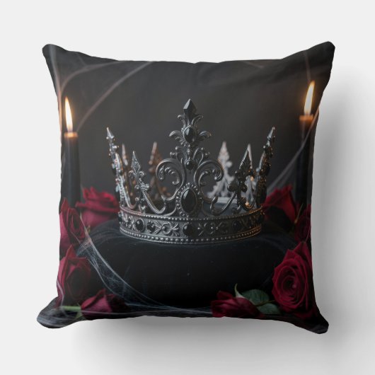 Gothic Dark Fantasy Crown Pillow クッション (正面)