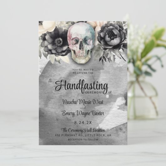Gothic Floral Skull & Peony Handfasting 招待状 (スタンド正面)