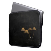Gothic mushroom laptop case ラップトップスリーブ (正面左)