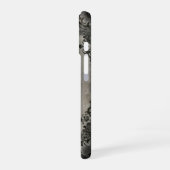Gothic Raven Dark Academia iPhone 16ケース (左側面)