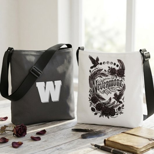 Gothic Raven Poem Literary Dark Romantic クロスボディバッグ