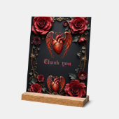 Gothic Red Heart with Roses – Dark Romantic アクリルサイン (傾斜)